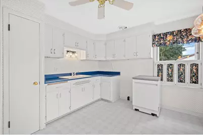 3762 N 73rd St, Milwaukee, WI 53216 - Photo 13