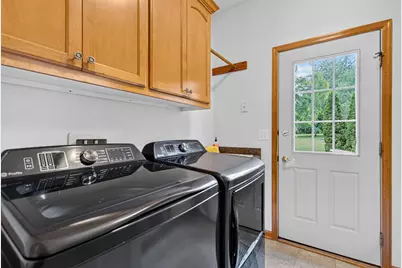 1411  Windy Knoll Dr, Richfield, WI 53033 - Photo 23