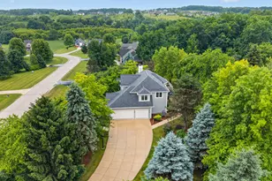 1411 Windy Knoll Dr, Richfield, WI 53033 - Photo 51