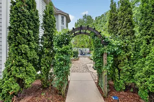 1411 Windy Knoll Dr, Richfield, WI 53033 - Photo 47