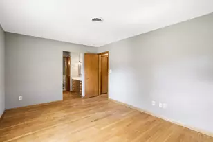4514 Ridgecrest Dr, Racine, WI 53403 - Photo 15