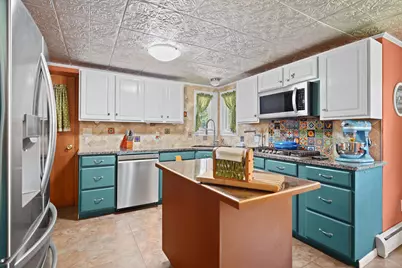 11337  Wilmot Rd, Pleasant Prairie, WI 53158 - Photo 15