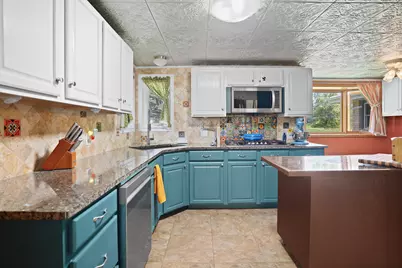 11337  Wilmot Rd, Pleasant Prairie, WI 53158 - Photo 11