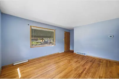6706 N 54th St, Milwaukee, WI 53223 - Photo 13