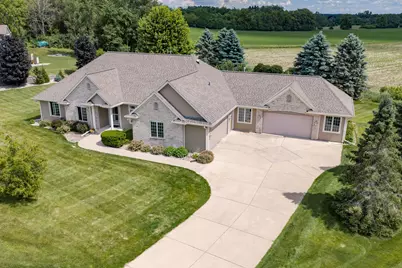 5158 N Union Hill Rd, Concord, WI 53066 - Photo 1