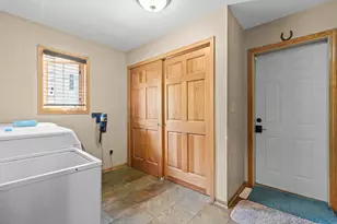 13600 W Eagle Trace, New Berlin, WI 53151 - Photo 27