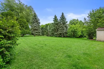 N64W14161  Lincoln Ln, Menomonee Falls, WI 53051 - Photo 31