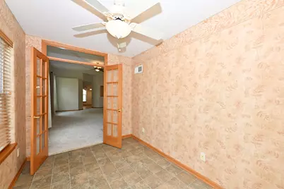 N57W24093 N Sycamore Cir, Sussex, WI 53089 - Photo 27