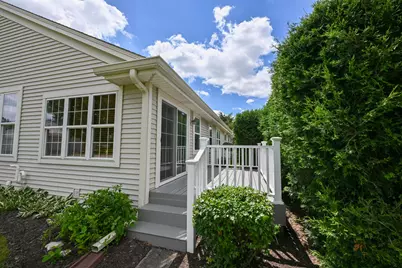 N57W24093 N Sycamore Cir, Sussex, WI 53089 - Photo 13