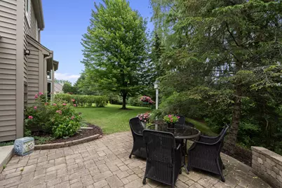 2053 W Hidden Reserve Cir, Mequon, WI 53092 - Photo 31