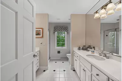 2053 W Hidden Reserve Cir, Mequon, WI 53092 - Photo 27