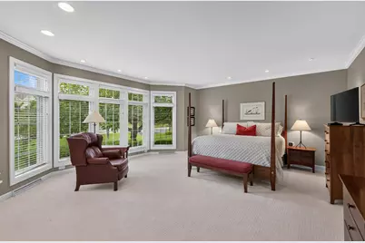 2053 W Hidden Reserve Cir, Mequon, WI 53092 - Photo 15