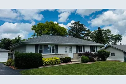 N92W17274  Forest Dr, Menomonee Falls, WI 53051 - Photo 5