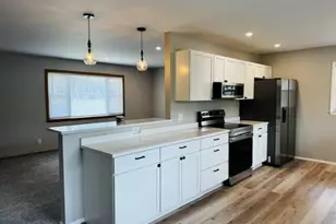 N92W17274 Forest Dr, Menomonee Falls, WI 53051 - Photo 21