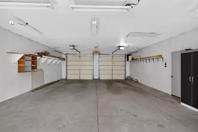 2833 S 10th St, Sheboygan, WI 53081 - Photo 37
