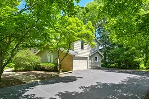 9490 N Waverly Dr, Bayside, WI 53217 - Photo 31