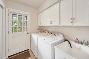 9490 N Waverly Dr, Bayside, WI 53217 - Photo 27