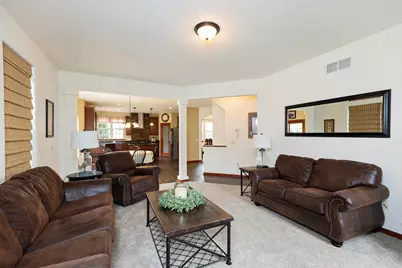 1615 N Fairview Ln, Koshkonong, WI 53538 - Photo 5