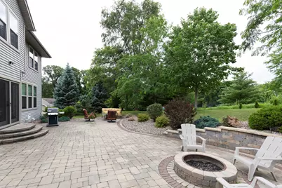 1615 N Fairview Ln, Koshkonong, WI 53538 - Photo 3