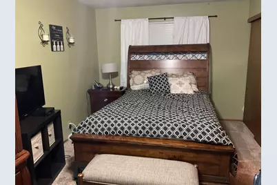10409 W Villa Ave, Milwaukee, WI 53224 - Photo 11