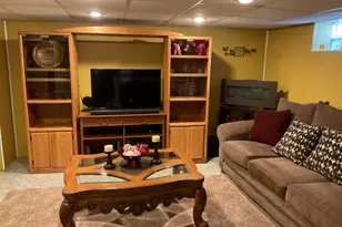 10409 W Villa Ave, Milwaukee, WI 53224 - Photo 21