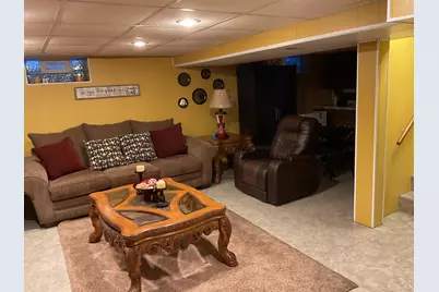 10409 W Villa Ave, Milwaukee, WI 53224 - Photo 15
