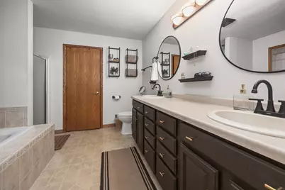 N102W14659  Providence Ct, Germantown, WI 53022 - Photo 19