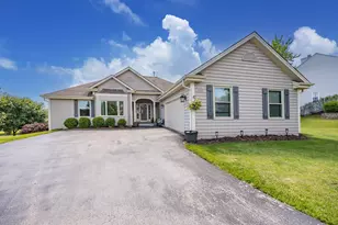 N102W14659 Providence Ct, Germantown, WI 53022 - Photo 1