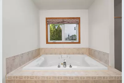 N102W14659  Providence Ct, Germantown, WI 53022 - Photo 21