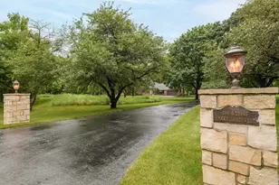 S48W28946 Parke Ln, Genesee, WI 53189 - Photo 5