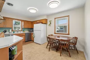 8045 17th Ave, Kenosha, WI 53143 - Photo 9