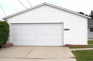 3609 Meadow Ln, Manitowoc, WI 54220 - Photo 25