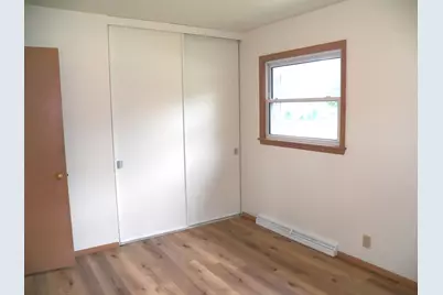3609  Meadow Ln, Manitowoc, WI 54220 - Photo 11