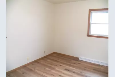 3609  Meadow Ln, Manitowoc, WI 54220 - Photo 13