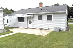 3609 Meadow Ln, Manitowoc, WI 54220 - Photo 31