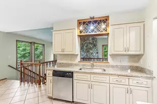 N40W32786 Wildwood Ln, Nashotah, WI 53058 - Photo 9