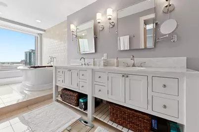 923 E Kilbourn Ave #1803, Milwaukee, WI 53202 - Photo 59