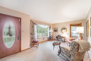 2450 W Wingate Ave, Glendale, WI 53209 - Photo 5