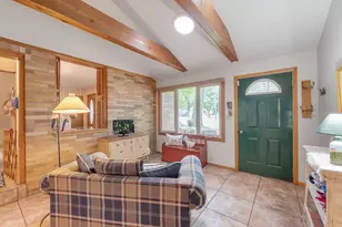 2450 W Wingate Ave, Glendale, WI 53209 - Photo 13