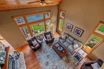 960 S Wayfare Trl, Summit, WI 53066 - Photo 7