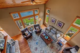 960 S Wayfare Trl, Summit, WI 53066 - Photo 7