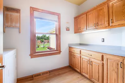 3425  Jackson Dr, Jackson, WI 53037 - Photo 13