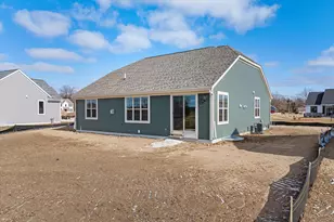 W251N2399 Valleyview Cir, Pewaukee, WI 53072 - Photo 23