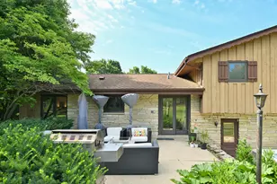 6211 Fisher Ln, Greendale, WI 53129 - Photo 37
