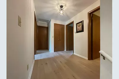 6211  Fisher Ln, Greendale, WI 53129 - Photo 19