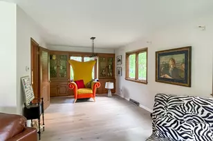 6211 Fisher Ln, Greendale, WI 53129 - Photo 7