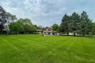 6211 Fisher Ln, Greendale, WI 53129 - Photo 37