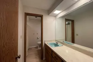 6211 Fisher Ln, Greendale, WI 53129 - Photo 27