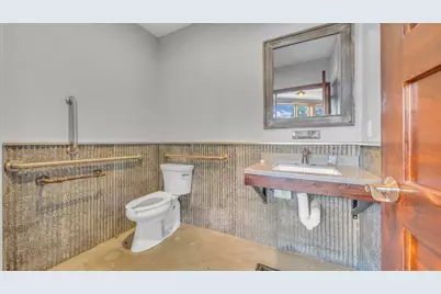250 E Bannerman Ave, Redgranite, WI 54970 - Photo 19