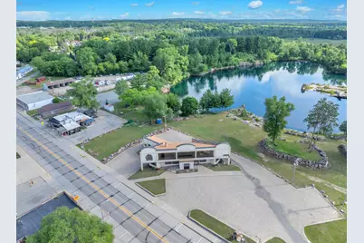 250 E Bannerman Ave, Redgranite, WI 54970 - Photo 3